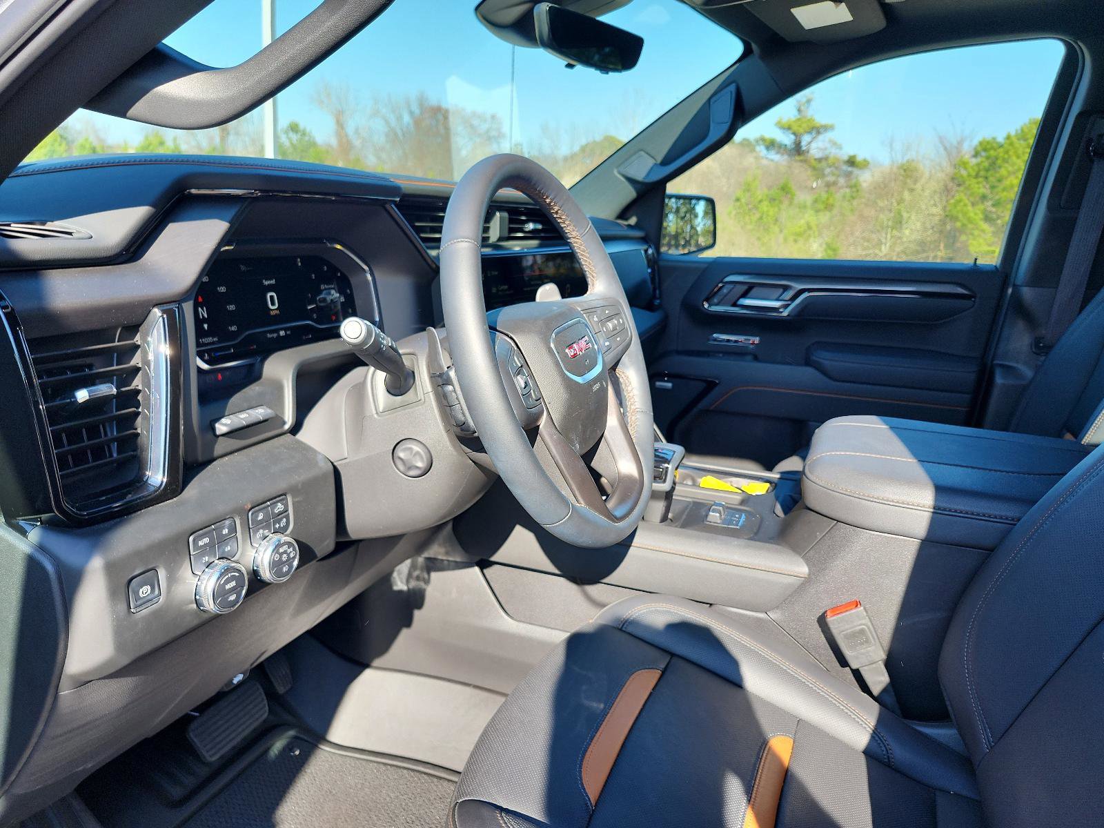 Certified 2025 GMC Sierra 1500 AT4 w/ AT4 Premium Package image 17