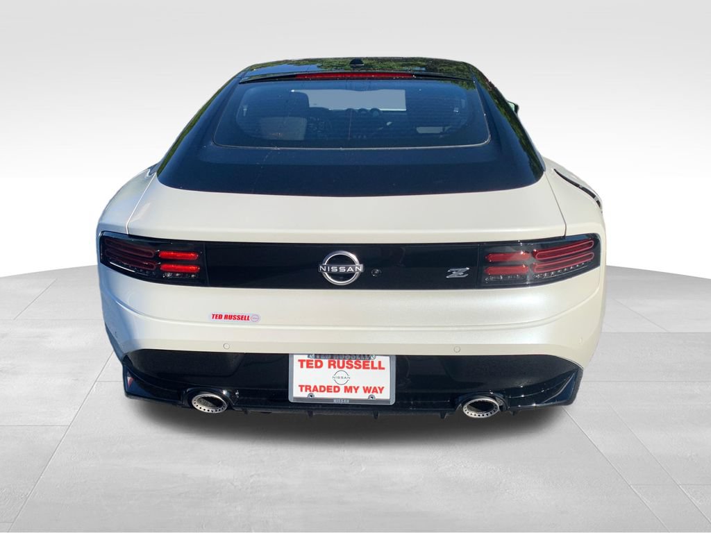 Used 2026 Nissan Z Sport w/ Floor Mat Package RWD image 4