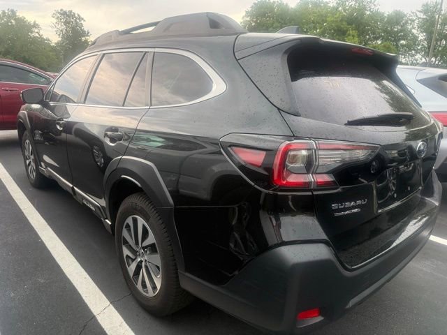 Used 2024 Subaru Outback Premium AWD/4WD image 11