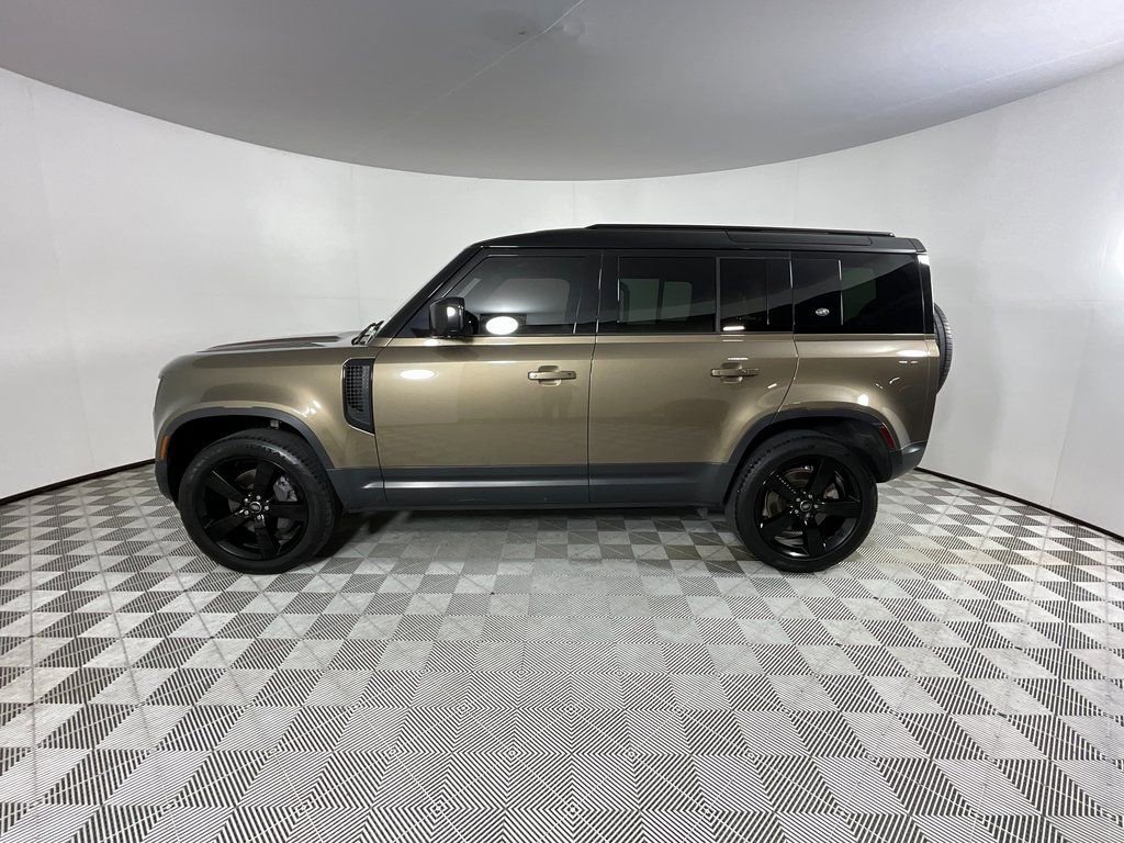 Certified 2023 Land Rover Defender 110 S image 2