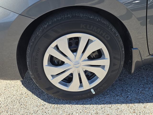 New 2025 Nissan Versa S w/ Trunk Package FWD image 34