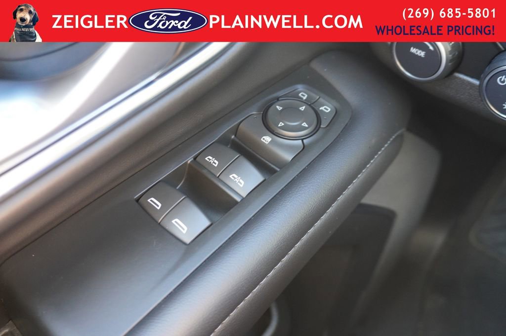 Used 2022 Chevrolet Tahoe 4WD image 25