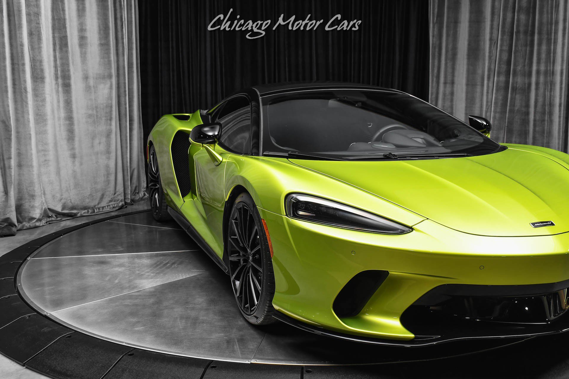 Used 2023 McLaren GT RWD image 52