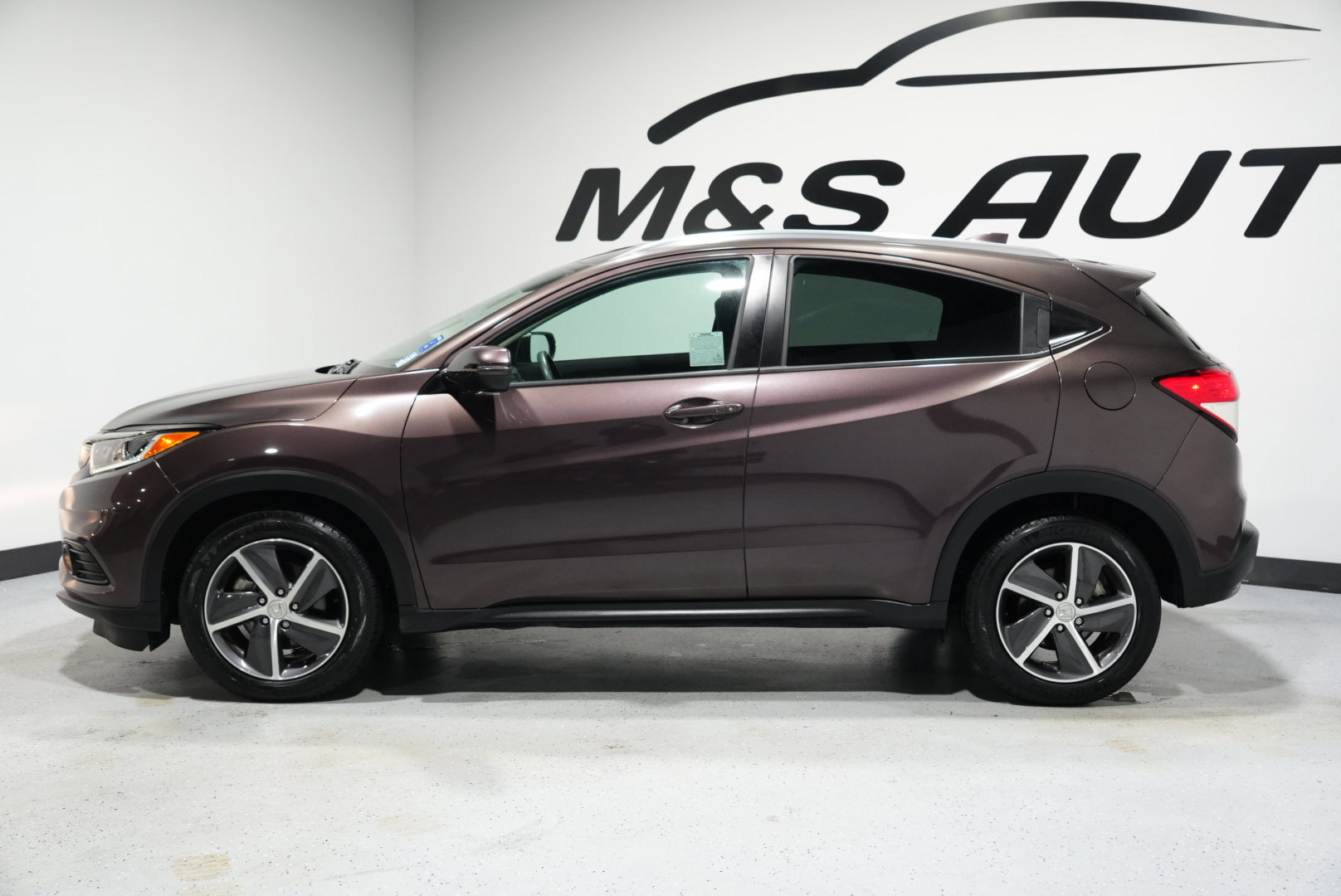 Used 2022 Honda HR-V EX image 5