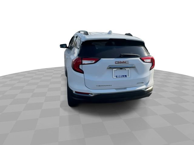 Used 2023 GMC Terrain AT4 image 8