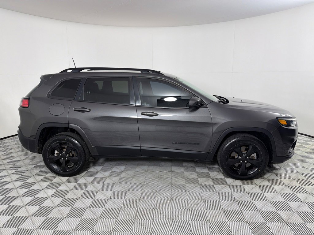 Used 2020 Jeep Cherokee Latitude Plus FWD image 4