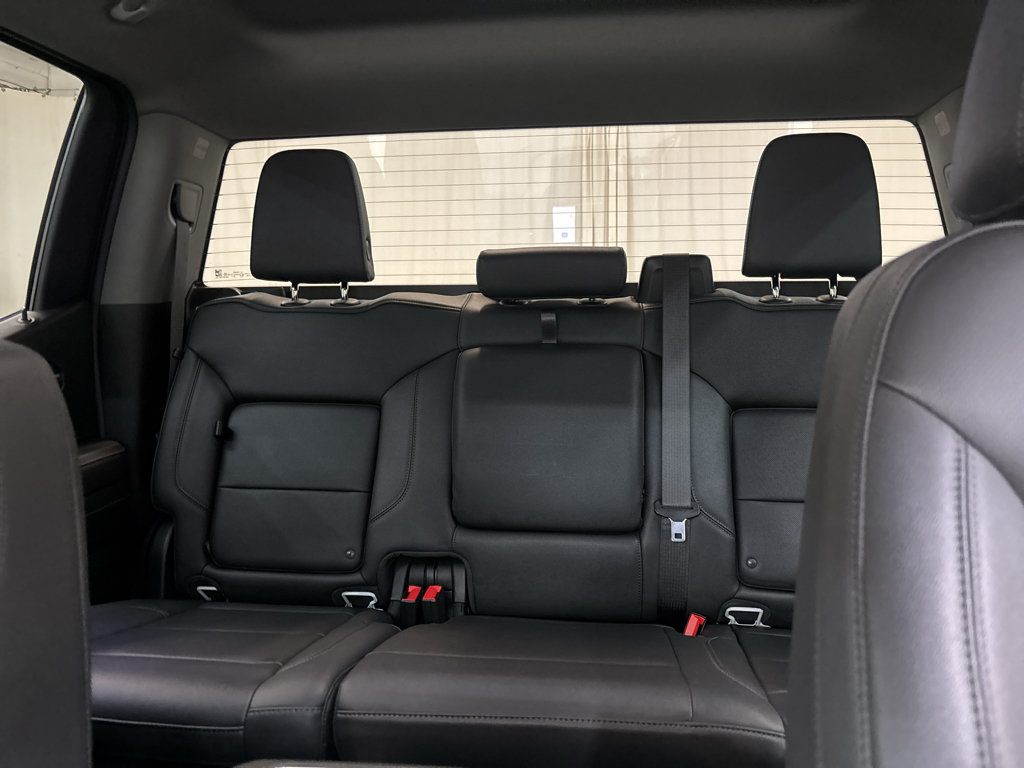 Used 2024 Chevrolet Silverado 1500 LTZ AWD/4WD image 29