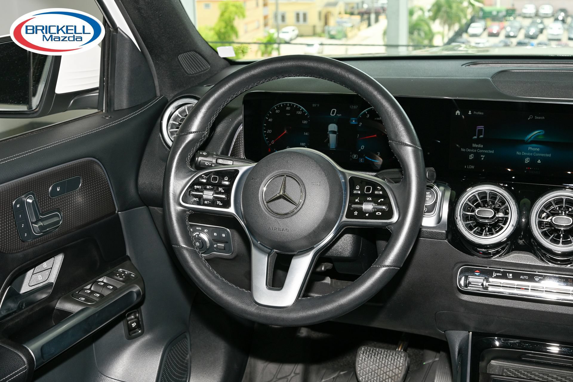 Used 2022 Mercedes-Benz GLB 250 image 22