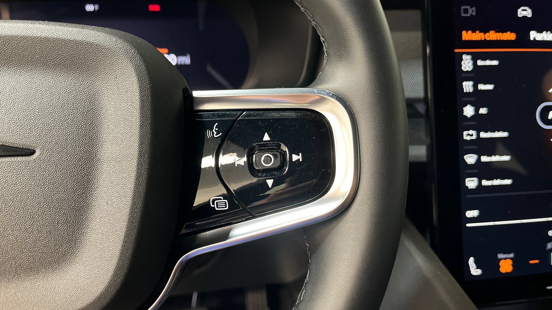 Certified 2022 Polestar Polestar 2 w/ Plus Package AWD/4WD image 11
