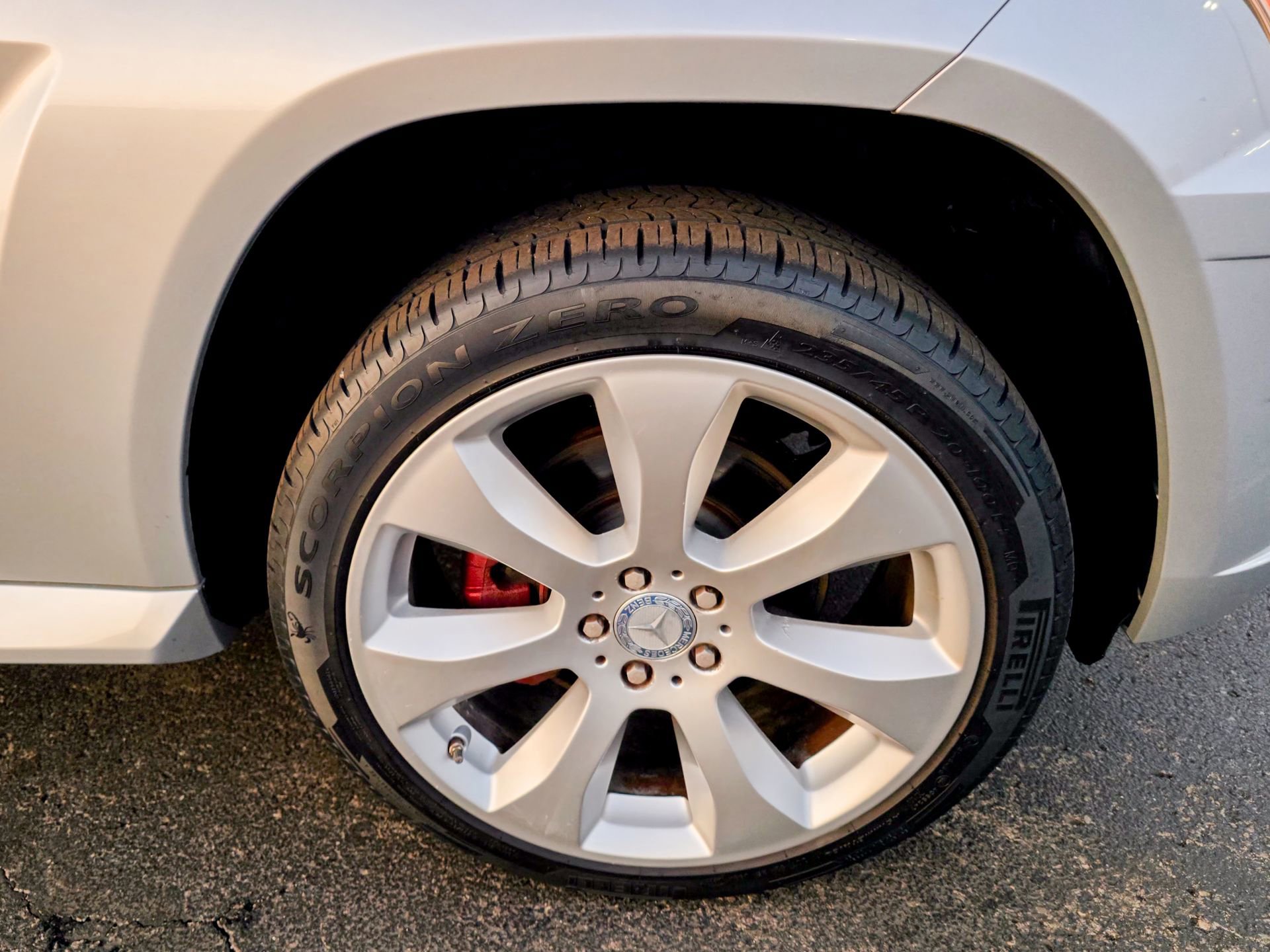 Used 2010 Mercedes-Benz GLK 350 4MATIC image 26