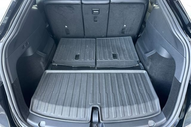Used 2025 Tesla Model Y Long Range image 19