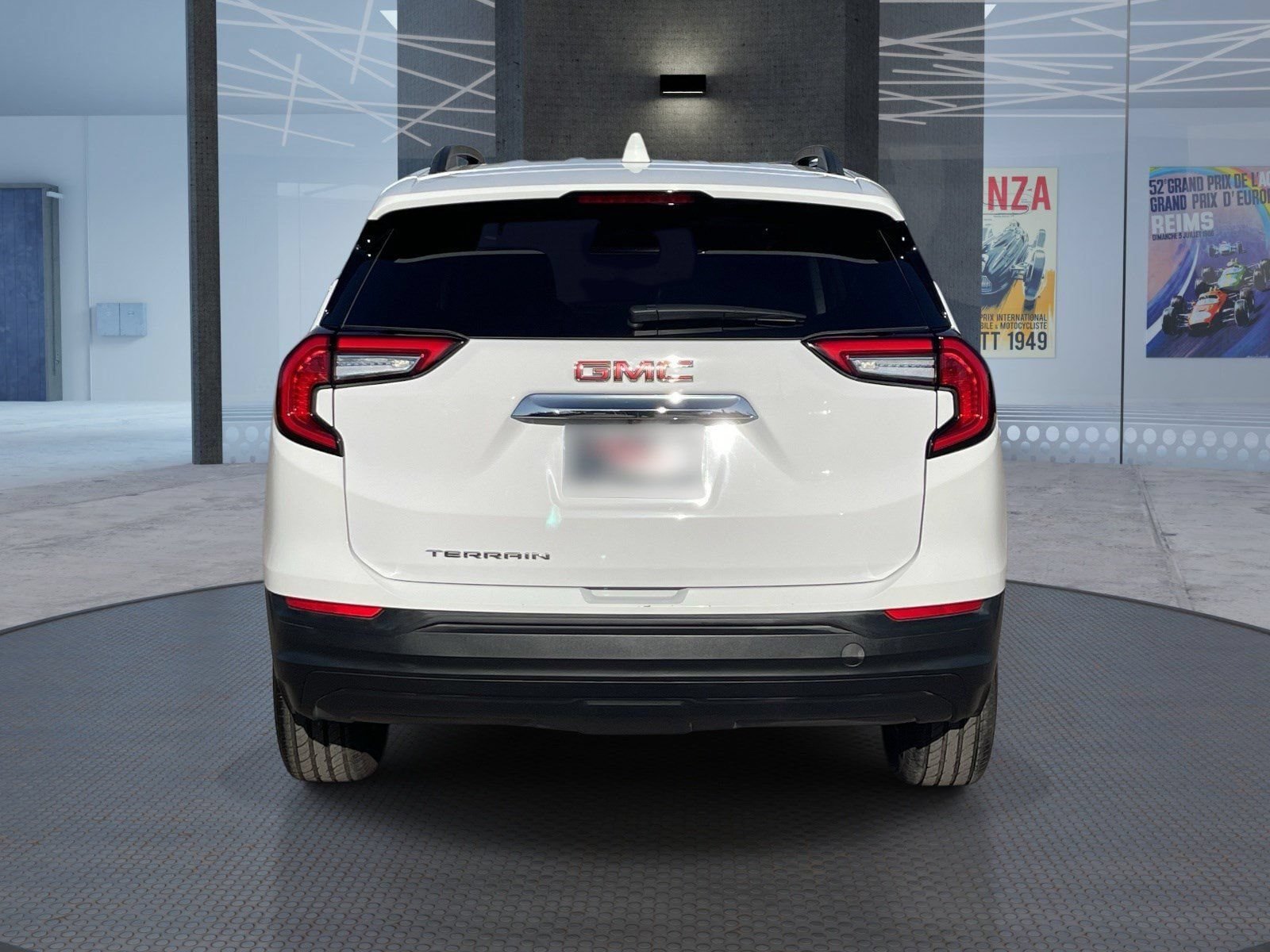 Certified 2022 GMC Terrain SLE w/ Driver Convenience Package FWD image 5