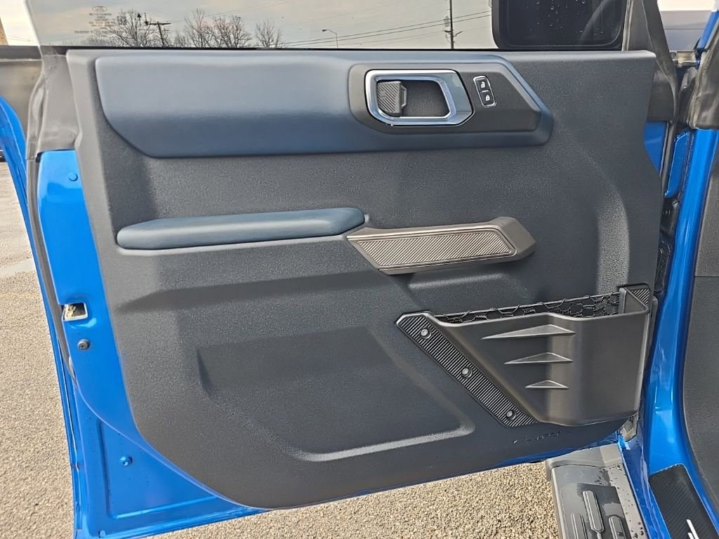 Used 2022 Ford Bronco Outer Banks image 15