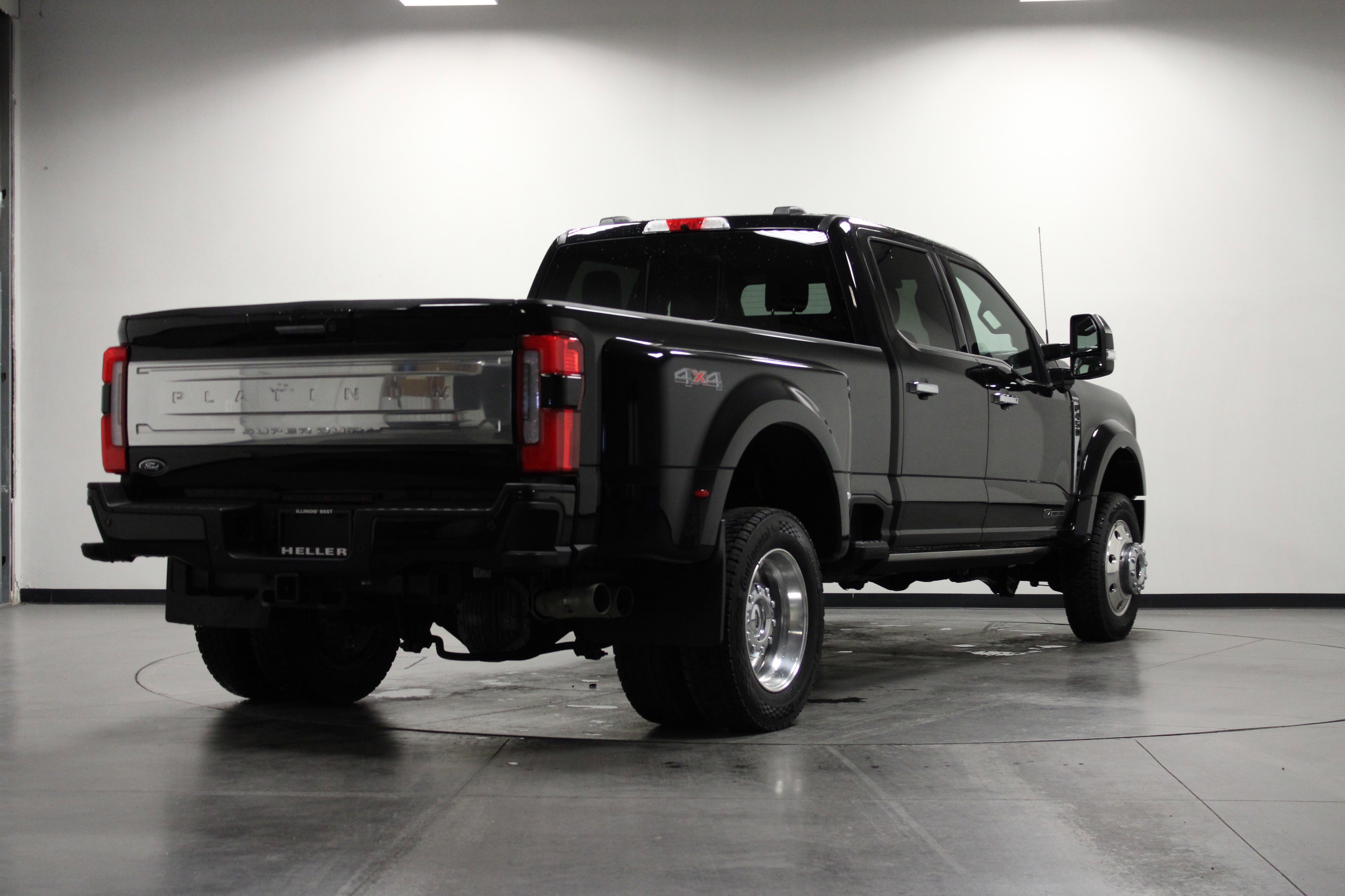 Used 2024 Ford F450 Platinum w/ Snow Plow Prep Package image 4