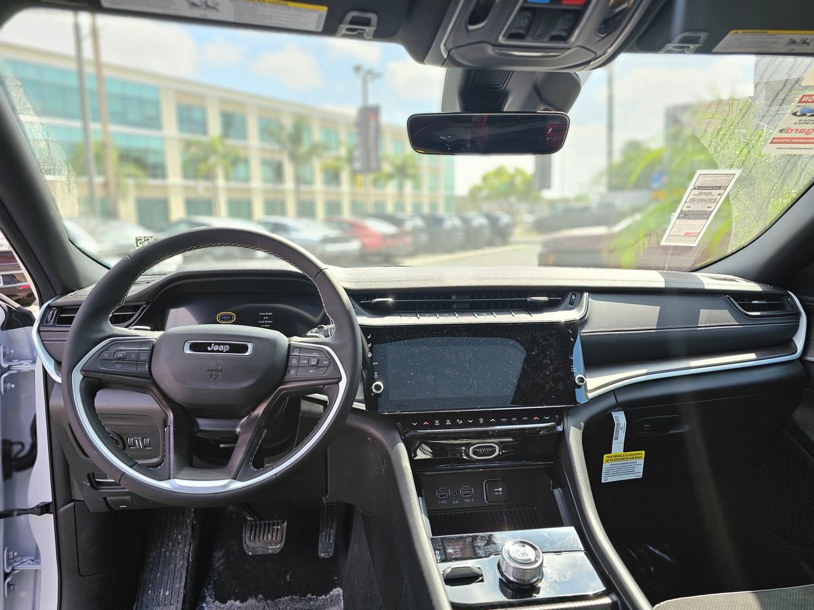 New 2026 Jeep Grand Cherokee Laredo image 25