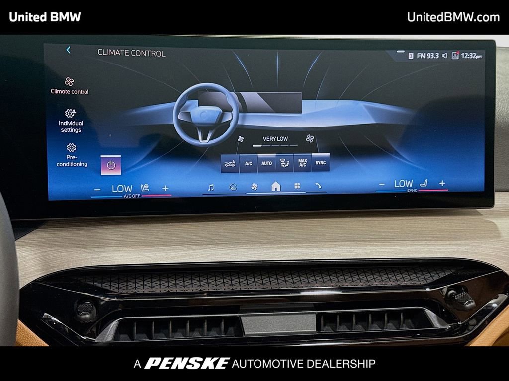 Used 2025 BMW 430i Convertible image 11