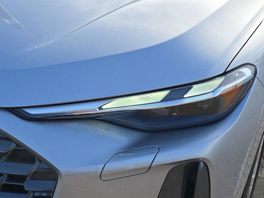 New 2025 Audi Q5 Premium image 32