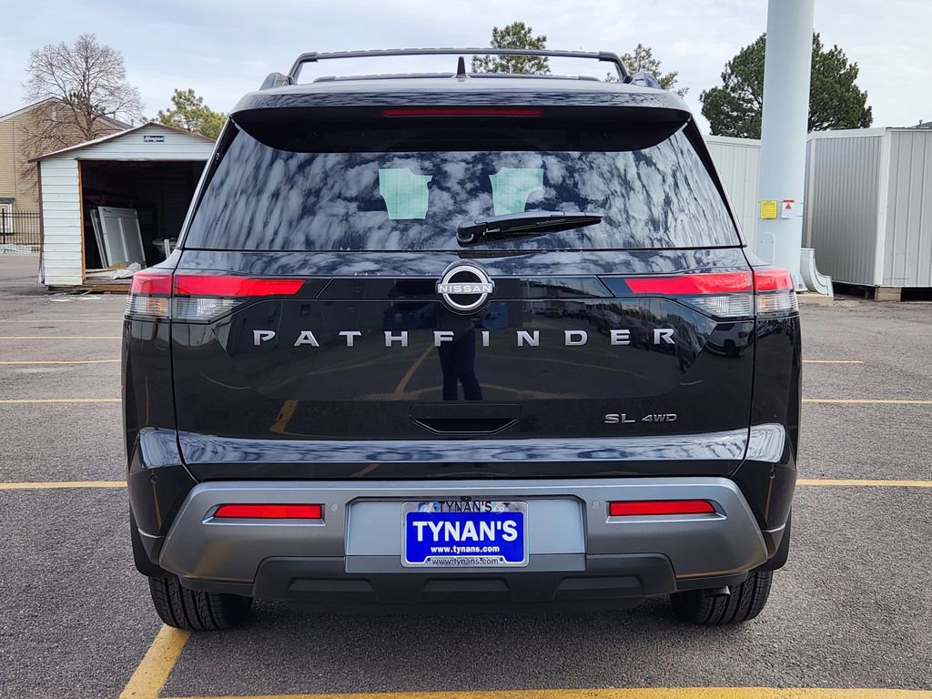 New 2026 Nissan Pathfinder SL image 4