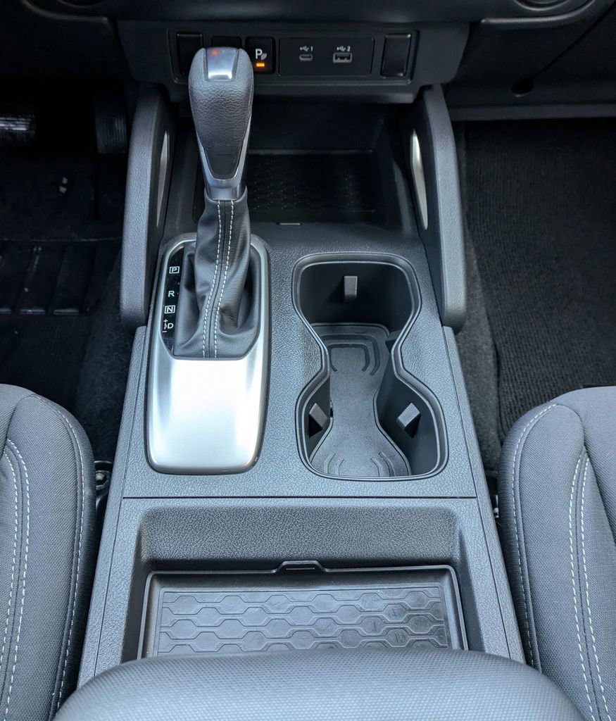 Used 2022 Nissan Frontier SV w/ Technology Package image 13