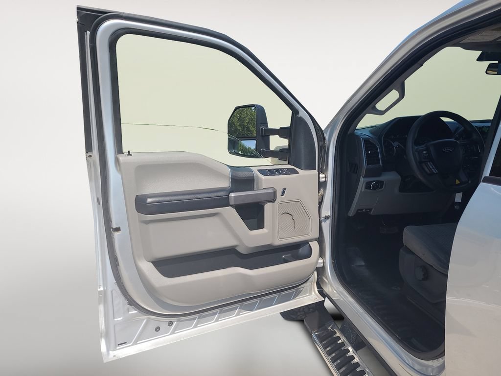 Used 2019 Ford F350 XLT AWD/4WD image 21