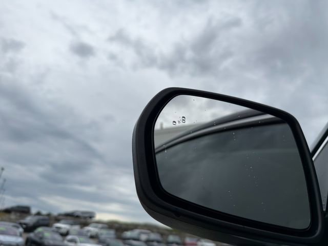 Used 2023 Ford Edge SEL w/ Convenience Package image 11