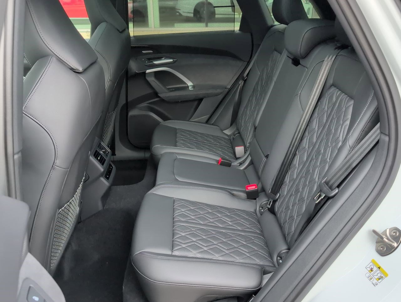 New 2025 Audi SQ5 Prestige image 22