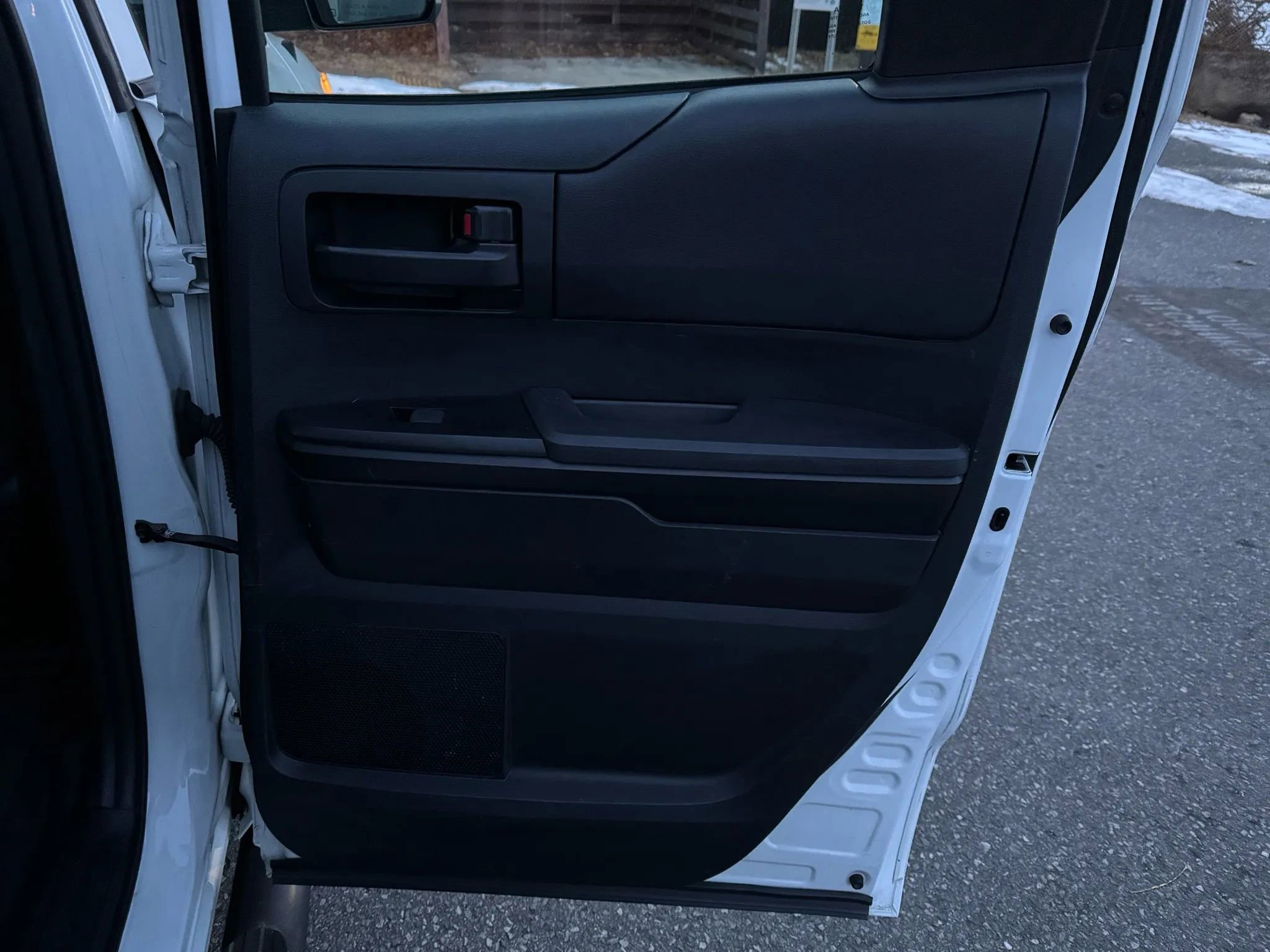 Used 2014 Toyota Tundra SR image 16