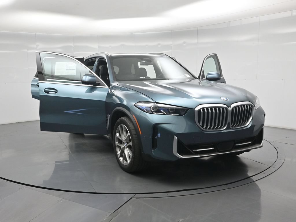 Used 2024 BMW X5 sDrive40i w/ Premium Package RWD image 32