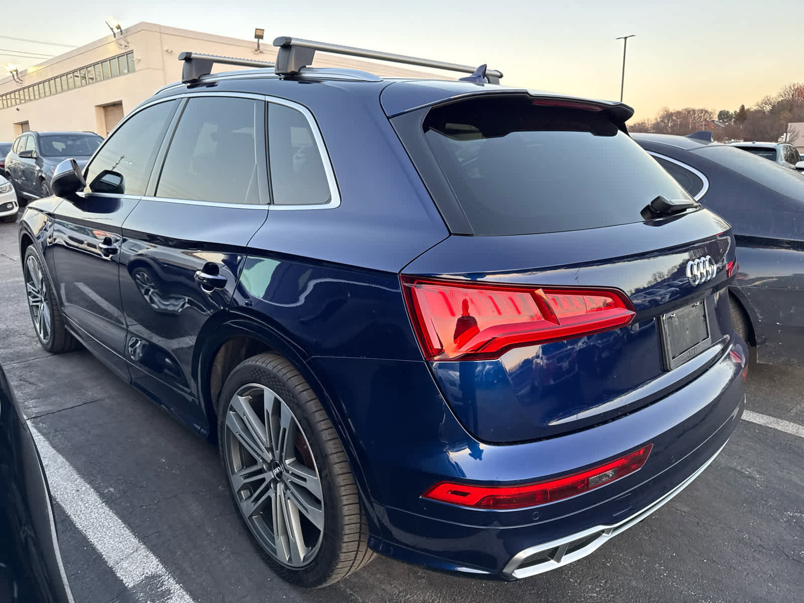 Used 2018 Audi SQ5 Prestige w/ Prestige Package image 4