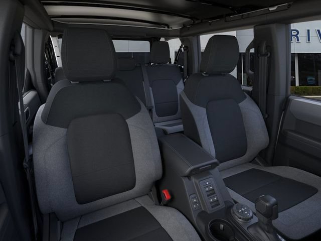 New 2025 Ford Bronco 4-Door AWD/4WD image 10