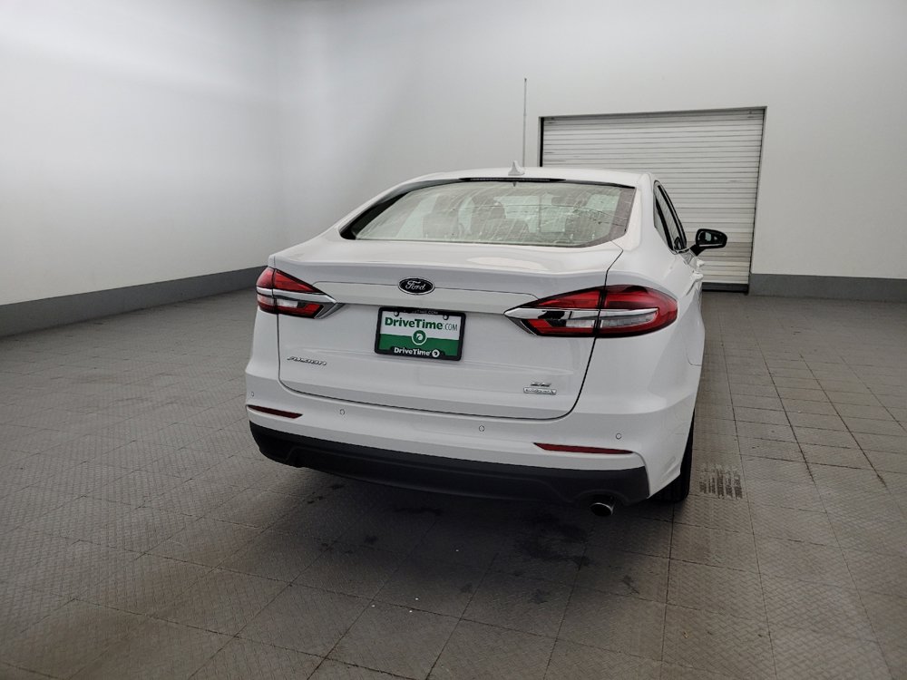 Used 2020 Ford Fusion SE FWD image 7