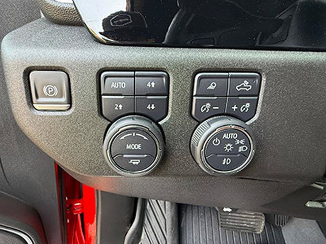 Used 2024 Chevrolet Silverado 2500 LTZ w/ LTZ Plus Package AWD/4WD image 24