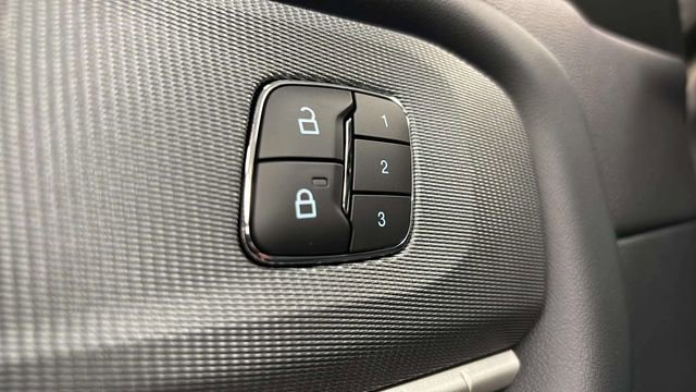 New 2026 Ford Explorer ST-Line w/ ST-Line Street Pack AWD/4WD image 35