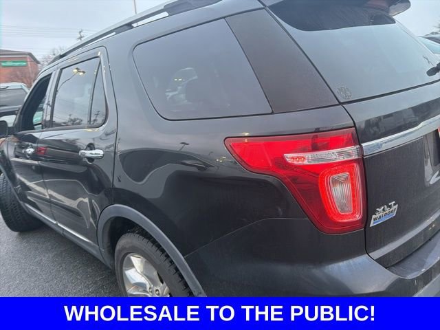 Used 2014 Ford Explorer XLT w/ Equipment Group 202A image 9
