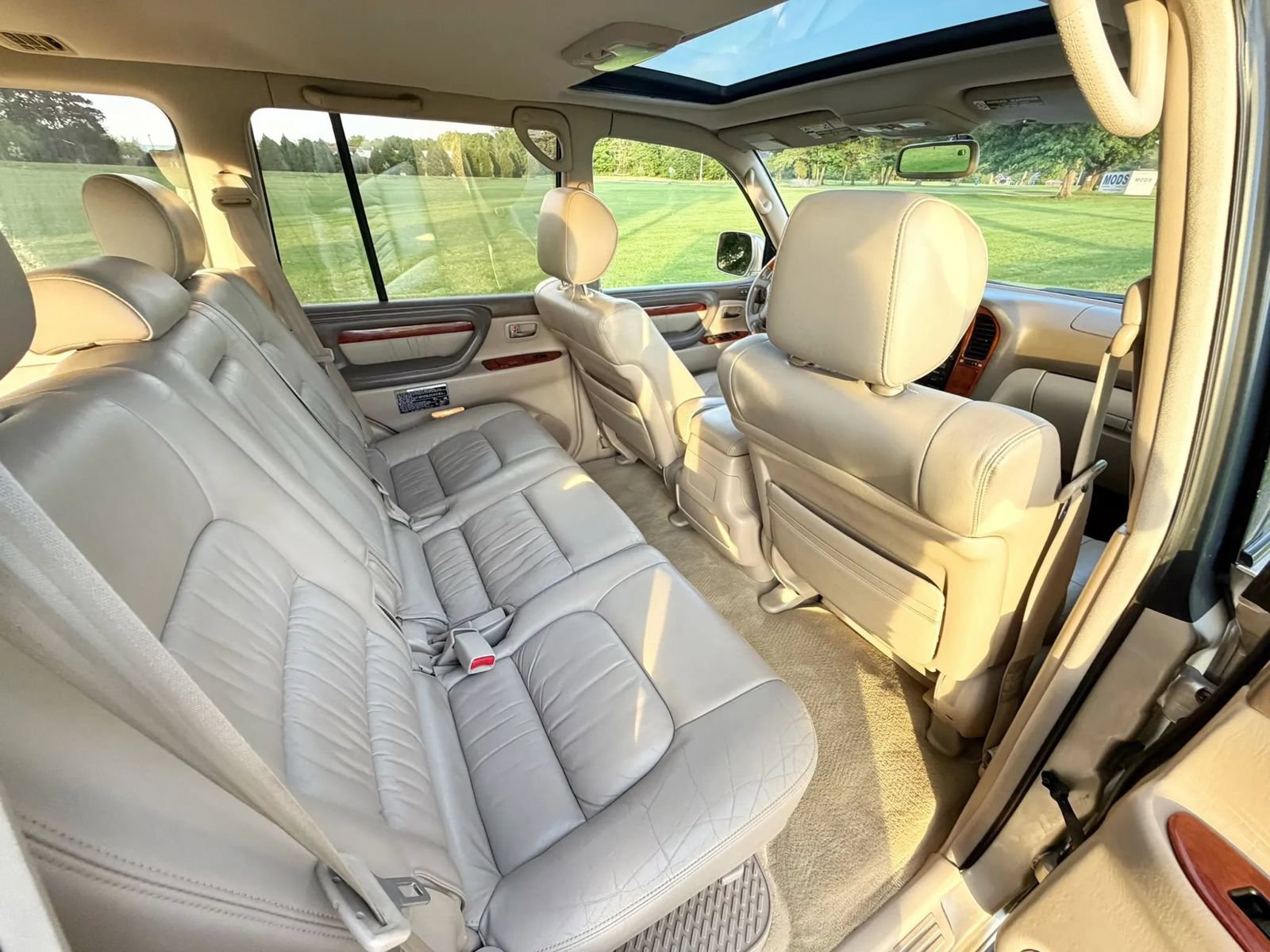 Used 2001 Lexus LX 470 4WD image 79