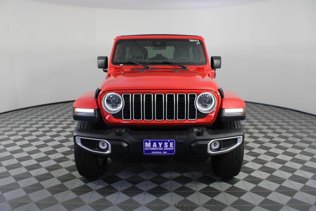 Used 2025 Jeep Wrangler Unlimited Sahara w/ Safety Group image 25