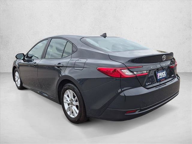 Used 2025 Toyota Camry LE FWD image 8