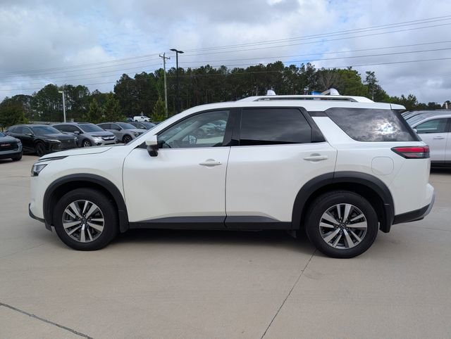 Used 2024 Nissan Pathfinder SL image 6