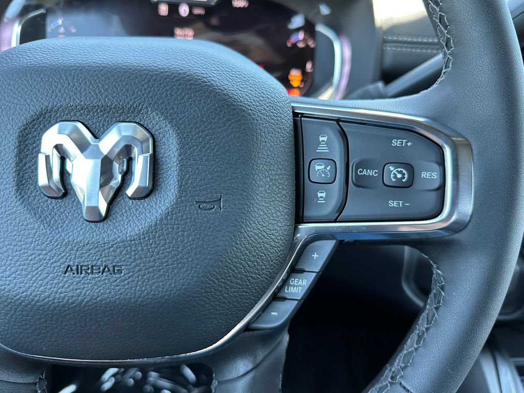 New 2026 RAM 2500 Laramie w/ Sport Appearance Package AWD/4WD image 25