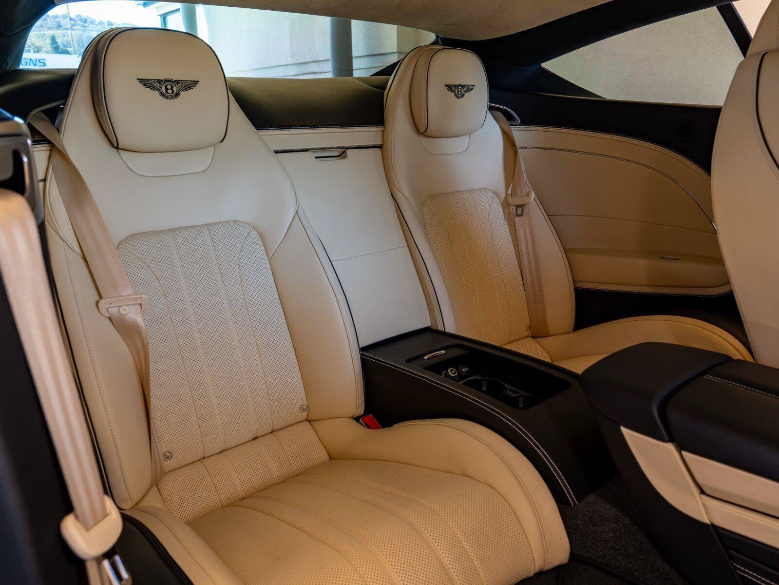 Used 2020 Bentley Continental GT AWD/4WD image 24