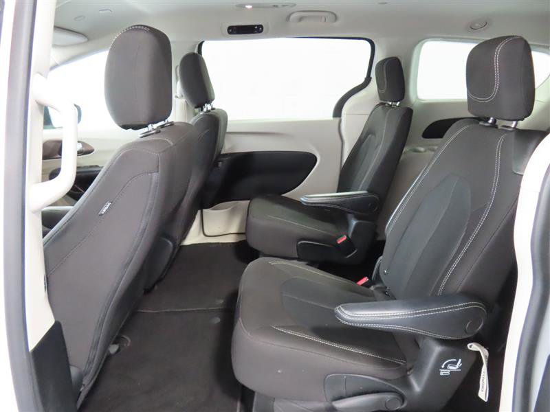 Used 2023 Chrysler Voyager LX FWD image 29