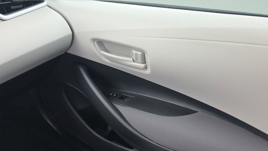 New 2026 Toyota Corolla LE FWD image 16