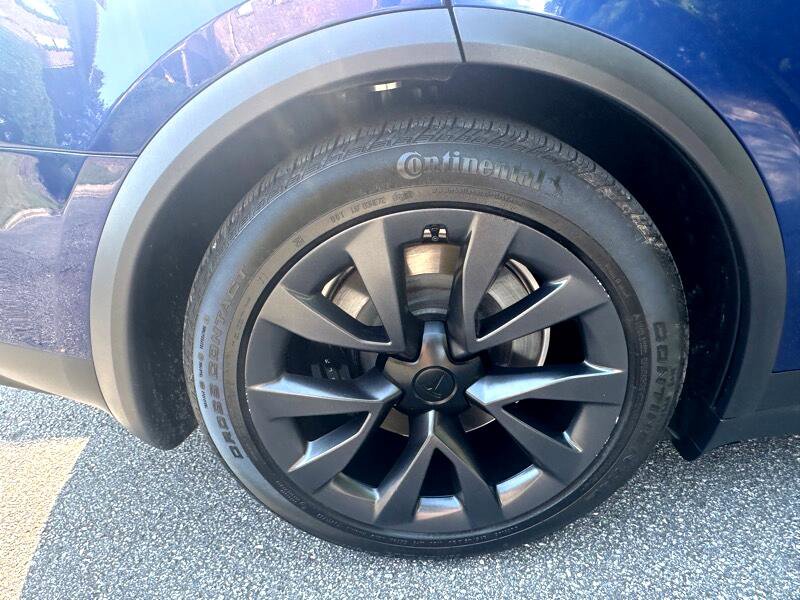 Used 2023 Tesla Model X image 74