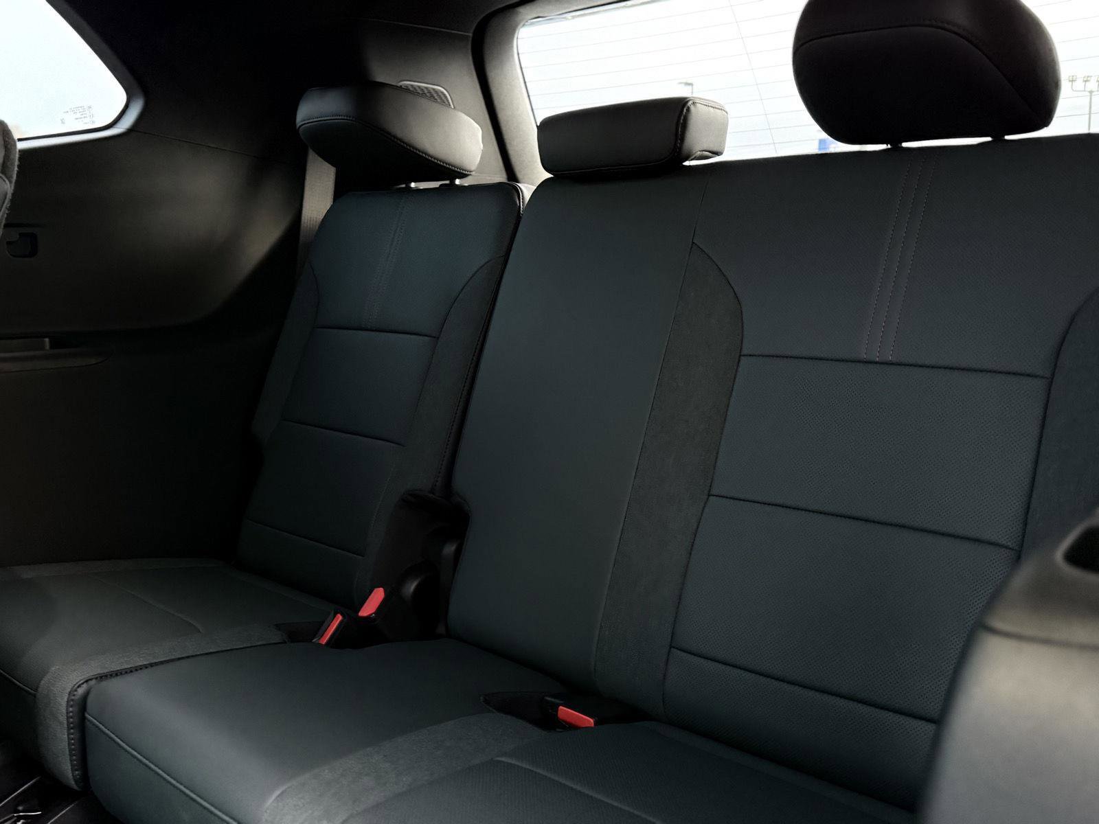 New 2026 GMC Acadia AT4 w/ Luxury Package image 14