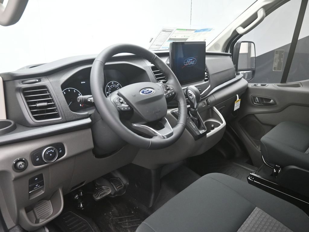 New 2025 Ford Transit 350 Low Roof image 18