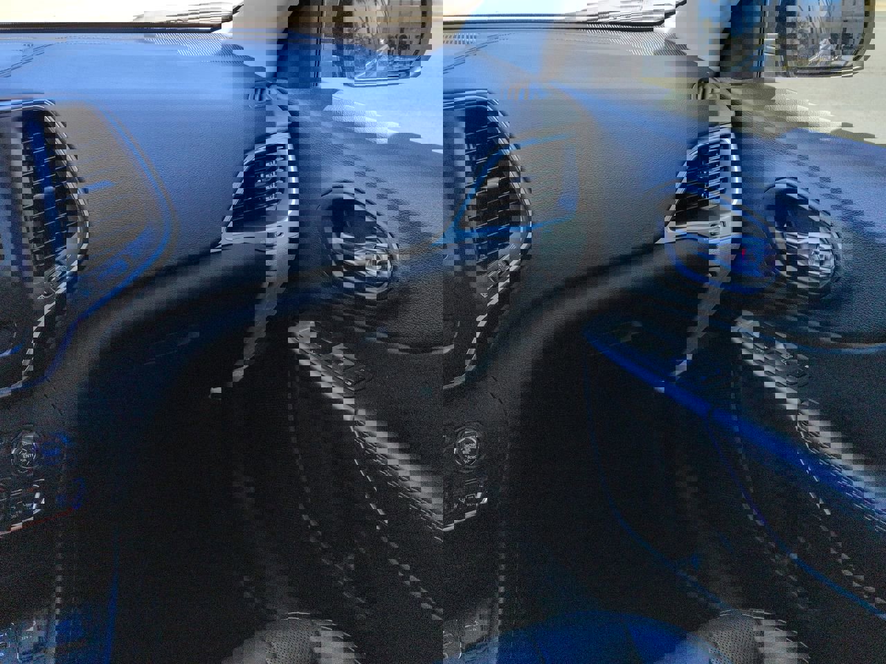 Used 2021 Jeep Cherokee Latitude Lux w/ Sun & Sound Group image 16