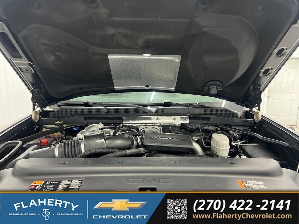Used 2018 GMC Sierra 2500 SLT w/ Duramax Plus Package AWD/4WD image 16