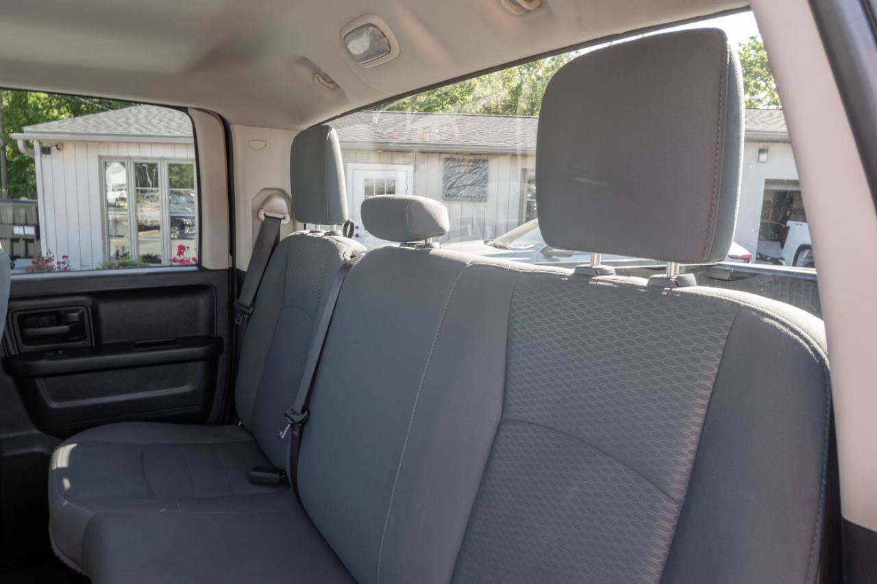 Used 2017 RAM 1500 Express AWD/4WD image 21