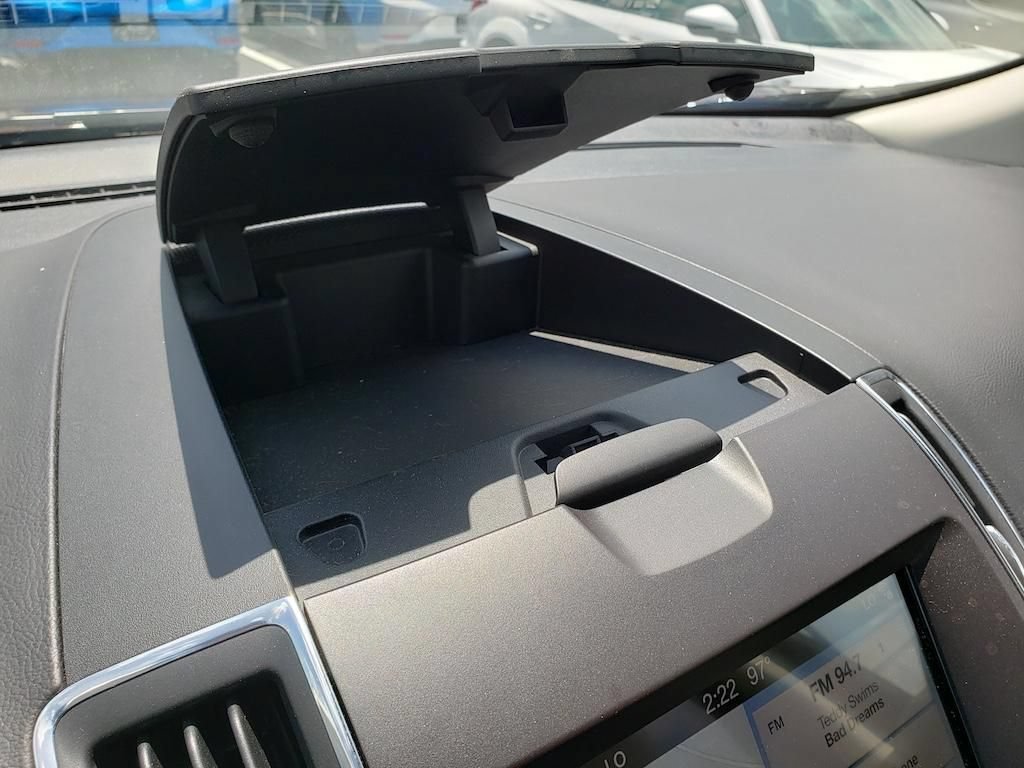 Used 2019 Ford Edge Titanium w/ Equipment Group 301A AWD/4WD image 25