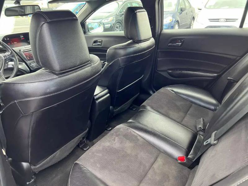 Used 2018 Acura ILX image 9